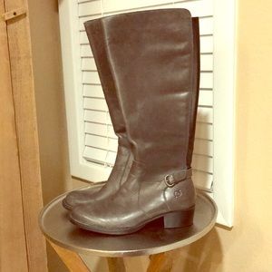 Born Helen Tall Leather Grey Boots